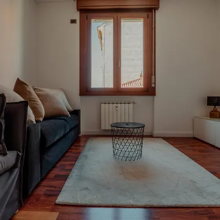 Apartman La Finestra Sulla Piazza *