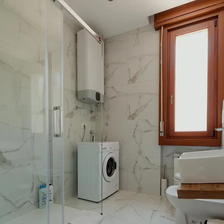 Apartment La Finestra Sulla Piazza
